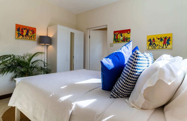 Nianna Coral Bay Stunning Townhouse- 5 - Photo 8