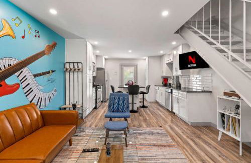 Cool Vibes Music Capital SoCo Townhome! - Foto 3