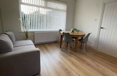 Whole House Modern Two Bedroom in Newcastle - Free Parking - Foto 15