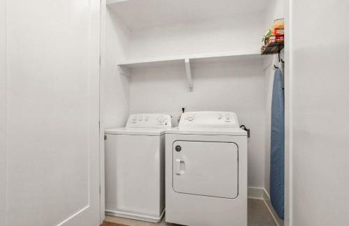 CHARM Near Broadway in Walkable 8th Ave S - Foto 33