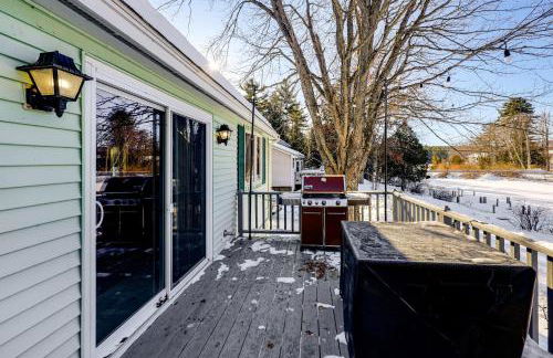 Waterfront Family Home with Seasonal Dock in Lincoln - Foto 3