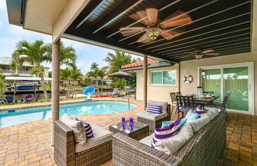 Waterfront Fort Myers Home Private Pool and Dock - Foto 29