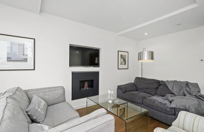 Livestay- Trendy 1bed With Balcony in Westminster - Photo 6