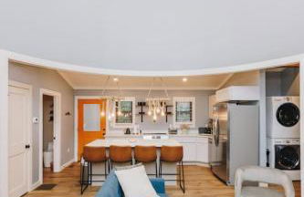 8 Min to Zip Lines Unique Stay King Bed - Foto 8