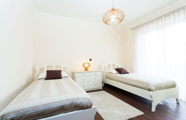 Villa Mira - Photo 4