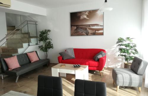 Casa Gran mirador, 200 m2 ,Vistas al mar y WiFi, PEÑISCOLA - Foto 1