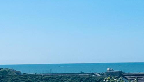 Studio Cabin Retreat with Hot Tub Sea and Downs views in Seaford with own garden - Foto 5