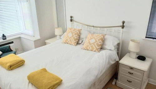 1 Bed Bognor Apartment 300 yrds from beach - Foto 1