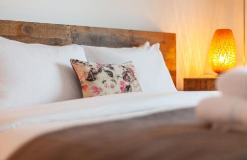 Charming 3BR Shoreditch Duplex Loft with Balconies - Foto 12