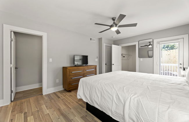 Twin Homes - 8 Bedroom Retreat In Central ATL - Foto 20