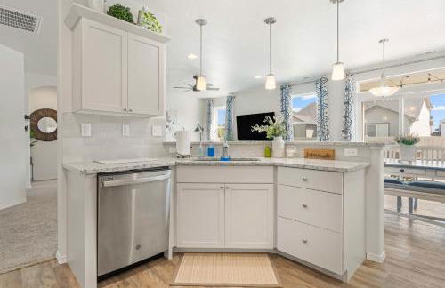 The Explorer! Extra Game Room, Fire pit Sleeps 10! - Foto 19