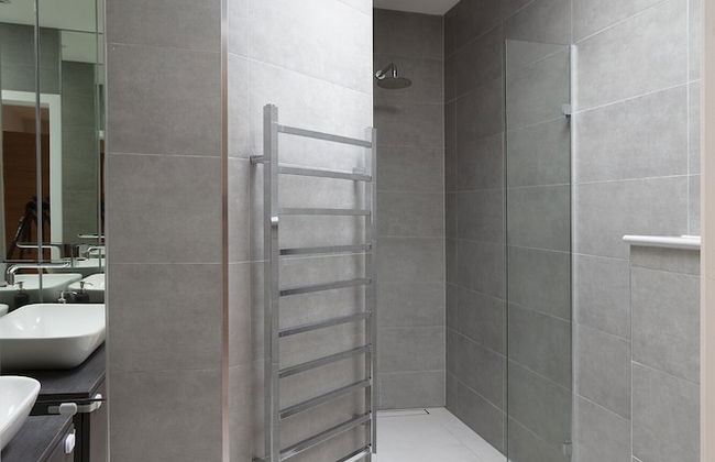 Immaculate Central Windsor Town House - Foto 23