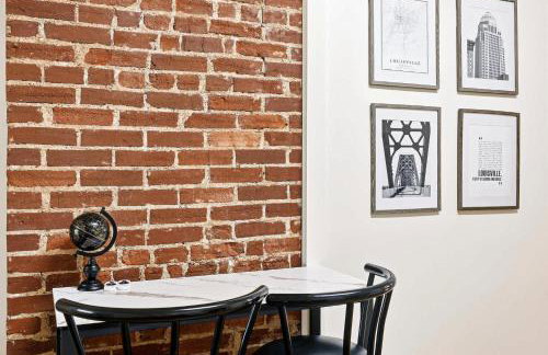 Cozy 2-Floor Home 5BR 3BA 2 Kitchens Backyard - Foto 35