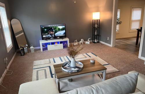 Finger Lakes Apartment - Photo 1