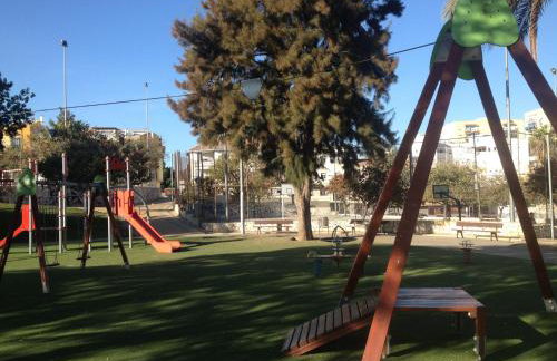 Málaga Yellow Duplex free parking and terrace - Foto 18