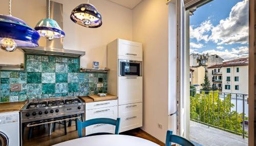 YD Bright 2-Bedroom Retreat with Elevator - Foto 3, Other