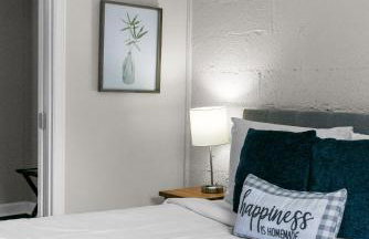 10 Min to Downtown-Modern in Magic City-Both Units - Foto 68