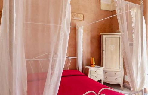 Pet Friendly Home In San Pancrazio Salentin With Private Swimming Pool, Can Be Inside Or Outside - Foto 14