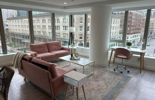 Upscale 2BR Condo with Gym & Parking near MGH & TUFTS - Foto 29