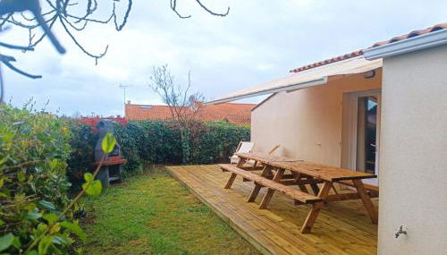 Maison familiale à 600m de la plage 8mn à pieds - Foto 4, Garden, sunbed