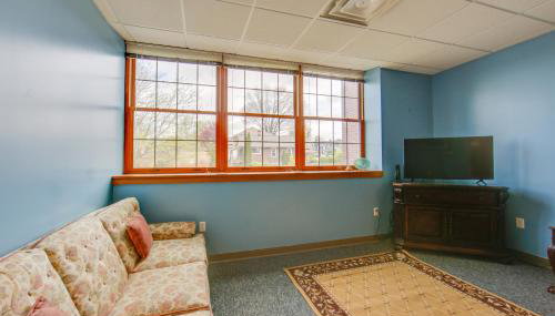 Conference Center and Pond New Kensington Apartment - Foto 4