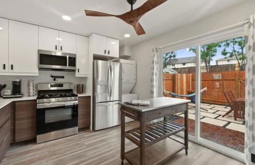 Contemporary Couples Getaway Near Austin Favorites - Loft 21 - Foto 2