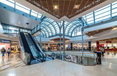 Chic & Cosy - Private Parking - Between Paris & DisneyLand - 5min TrainStation, Big Mall - Foto 32