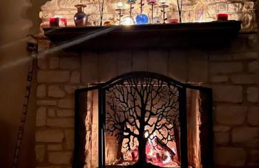 Gated Estate Escape! Three BR - Foto 43