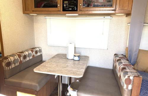 Cozy Vegas Bunkhouse RV - Foto 21