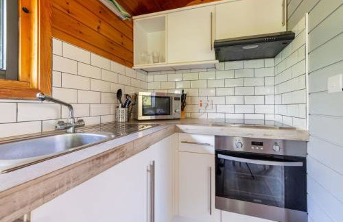 Chalet Lodge 3 Hot Tub by Interhome - Foto 27