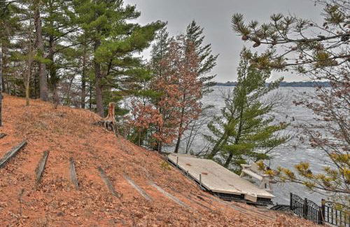 Waterfront Arkdale Retreat 2 Acres with Deck and View - Foto 40