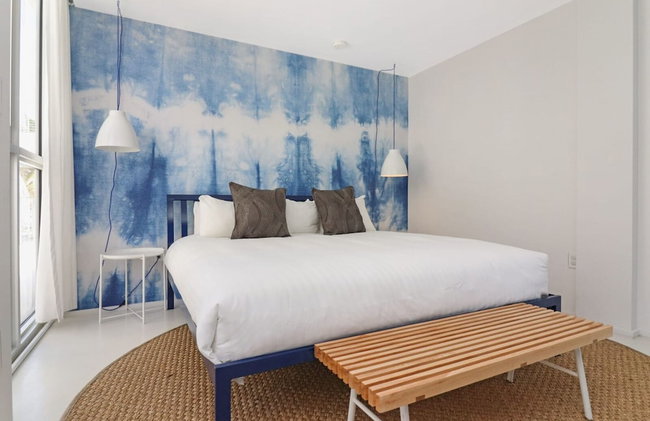 Roami at 250 Collins - Foto 23