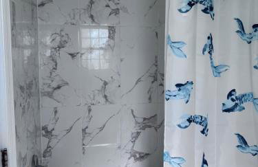 Luxury 3 BedRoom Apartment with Private Entrance plus Free Parking - Foto 12