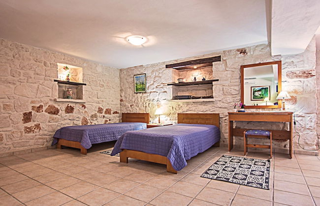 The Vivian - Luxury Stone Villa - Foto 16