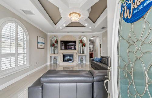 3br,3ba home near Downtown and Airport, Walk to the Stadium - Foto 8