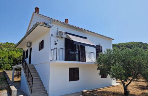 Apartment Opaćac Veli Iž - Foto 2