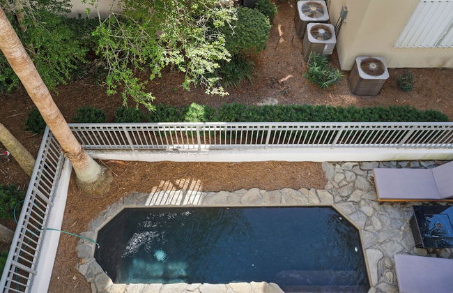 4BR Home, Private Pool, Steps From Beach, Minutes to Top Attractions - Foto 34