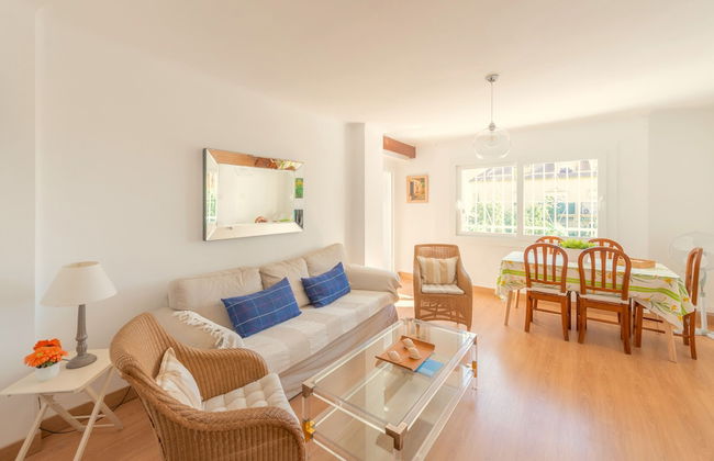 Skysea Holidays Malaga Centro - Photo 8