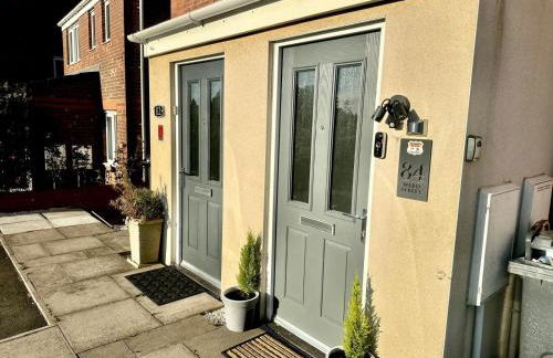 Luxurious Wolverhampton Retreat with 4 Bedrooms - Foto 1