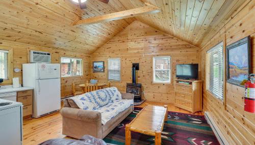Hike, Ski, ATV and More Deadwood Cabin with Grill - Foto 2