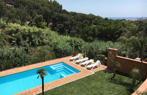 Casa con vistas al mar y piscina privada - Foto 2