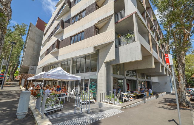 Waterloo St Apartments by Urban Rest - Photo 10