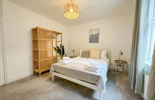 NEW - Luxury 3 bedroom Townhouse - Canterbury City Centre - Foto 5