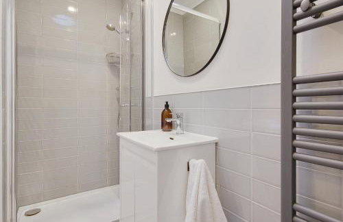 The Coach House Branksome - Photo 32