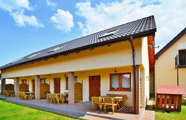 Terraced House in Sarbinowo Near Beach - Photo 1