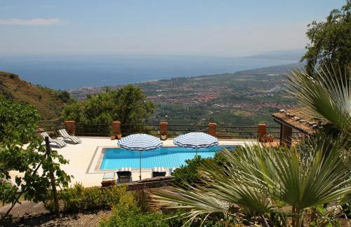 Villa Etna Mare - Pool villa in peaceful location with breathtaking views of the sea, Mt Etna & Taormina - - Foto 26