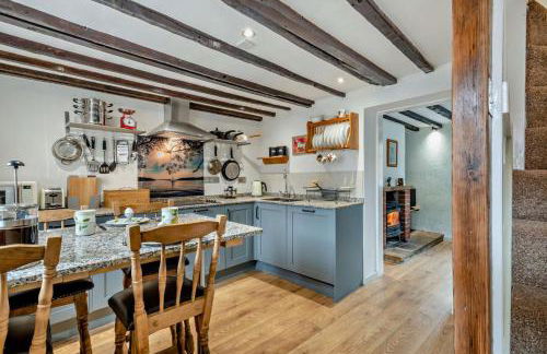 2 Bed in Bodham oc-t27775 - Photo 1