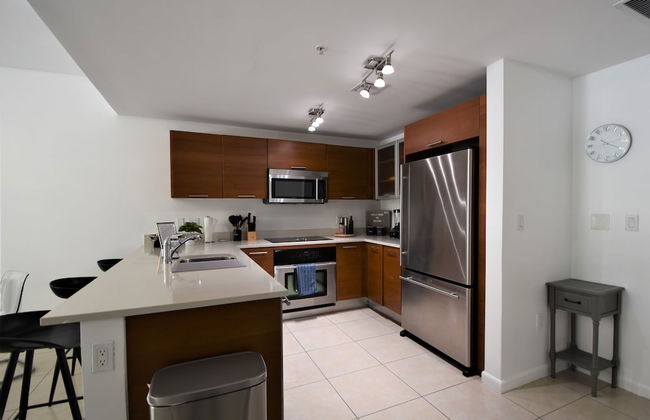 Lovely apt in the heart Midtown - Photo 9