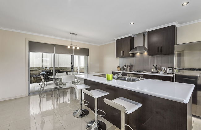 Megan Court Apartments - Photo 7