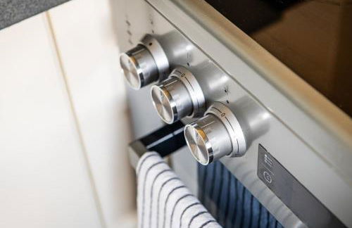 Rosewick Villa Ideal for Families n Professionals - Photo 29